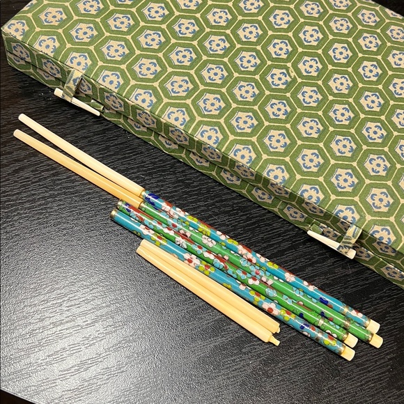 Vintage Chinese Cloisonné Enamel Chopsticks Lot + Bonus Plastic Chopsticks - Picture 7 of 13